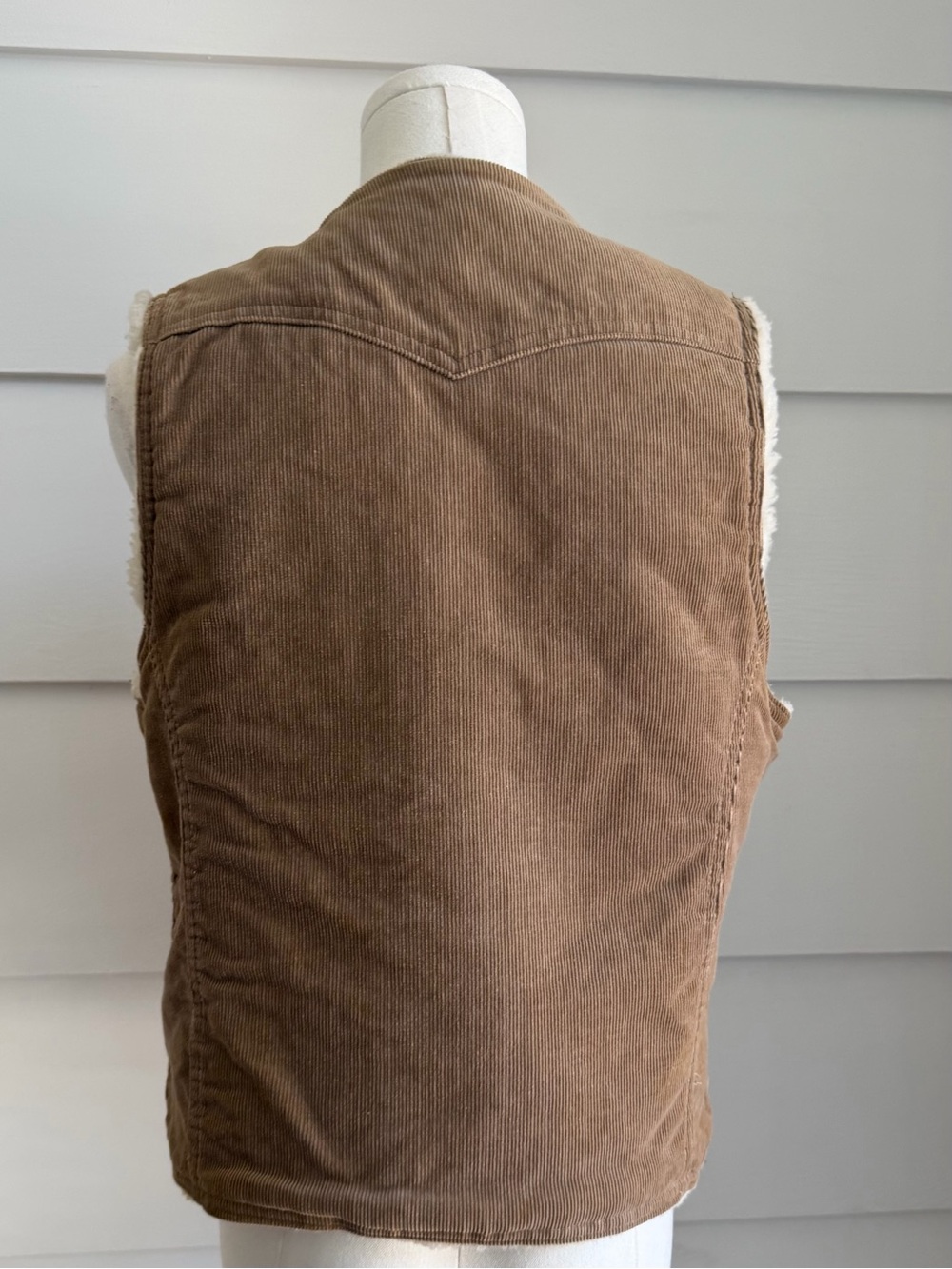 Vintage 1970s Levi’s White Tab Corduroy Sherpa Vest size M - Picture 2 of 6